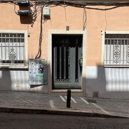 Piso En Valdeacederas Appartamento Madrid Esterno foto