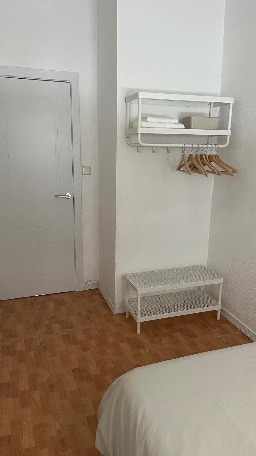 Piso En Valdeacederas Appartamento Madrid Esterno foto